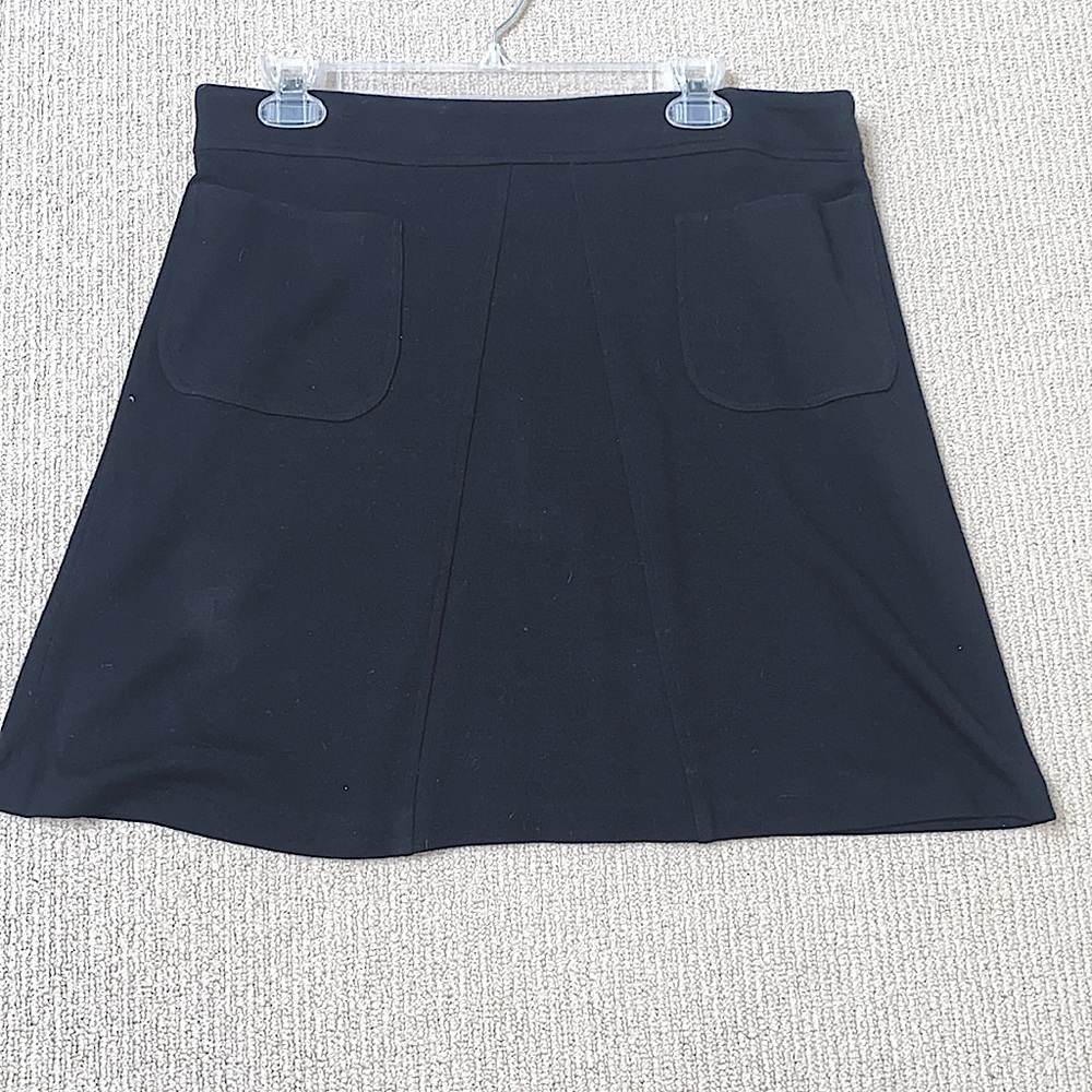 Short skirt